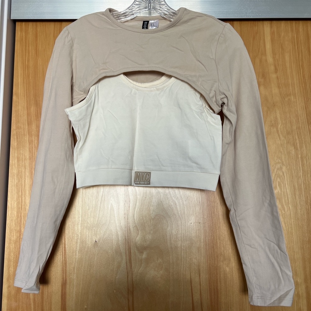 Cream crop top - Picture 3 of 4